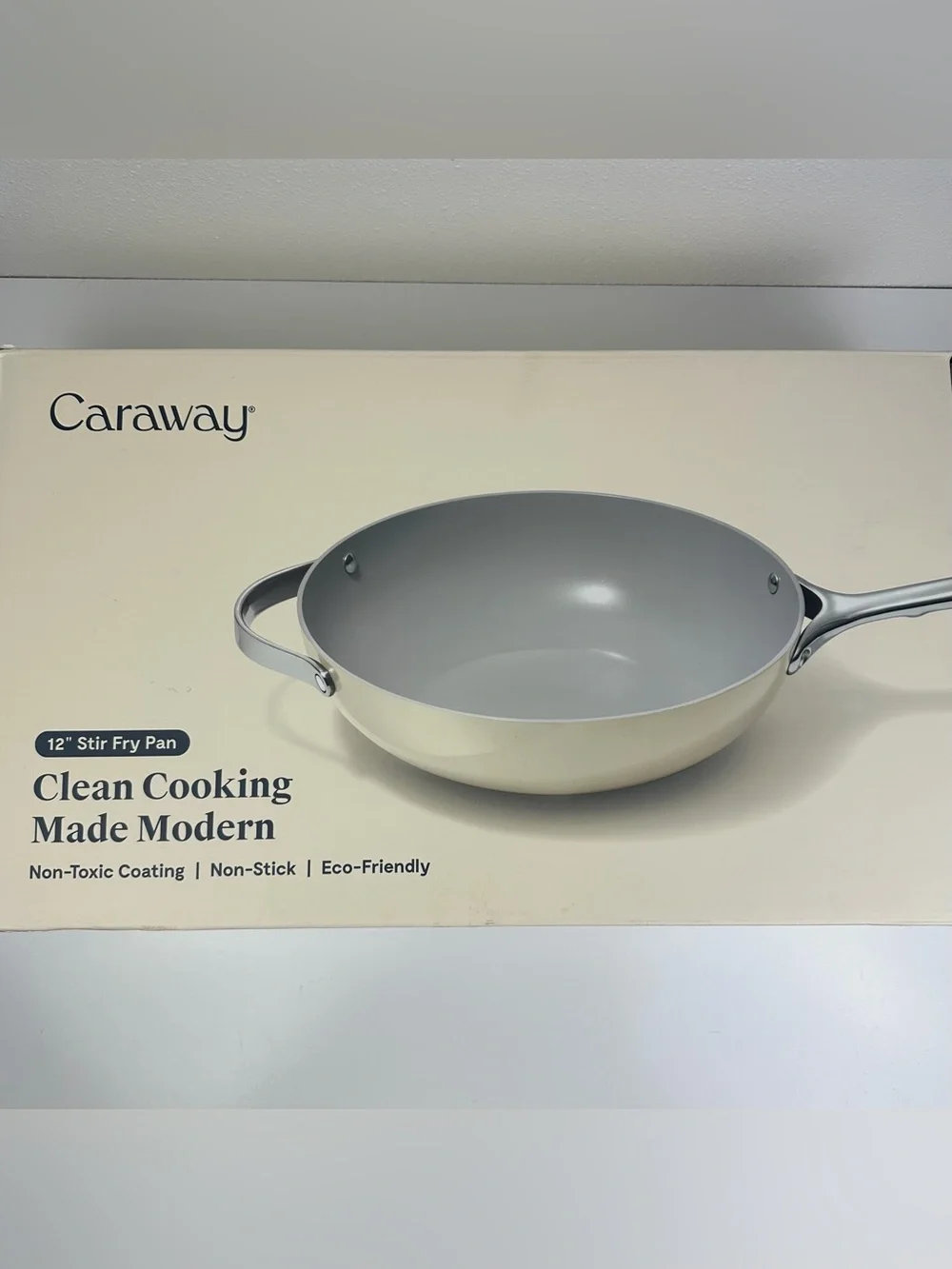 NEW $145 Caraway Stir Fry Pan 12” Wok-Inspired Non-Stick Ceramic Pan